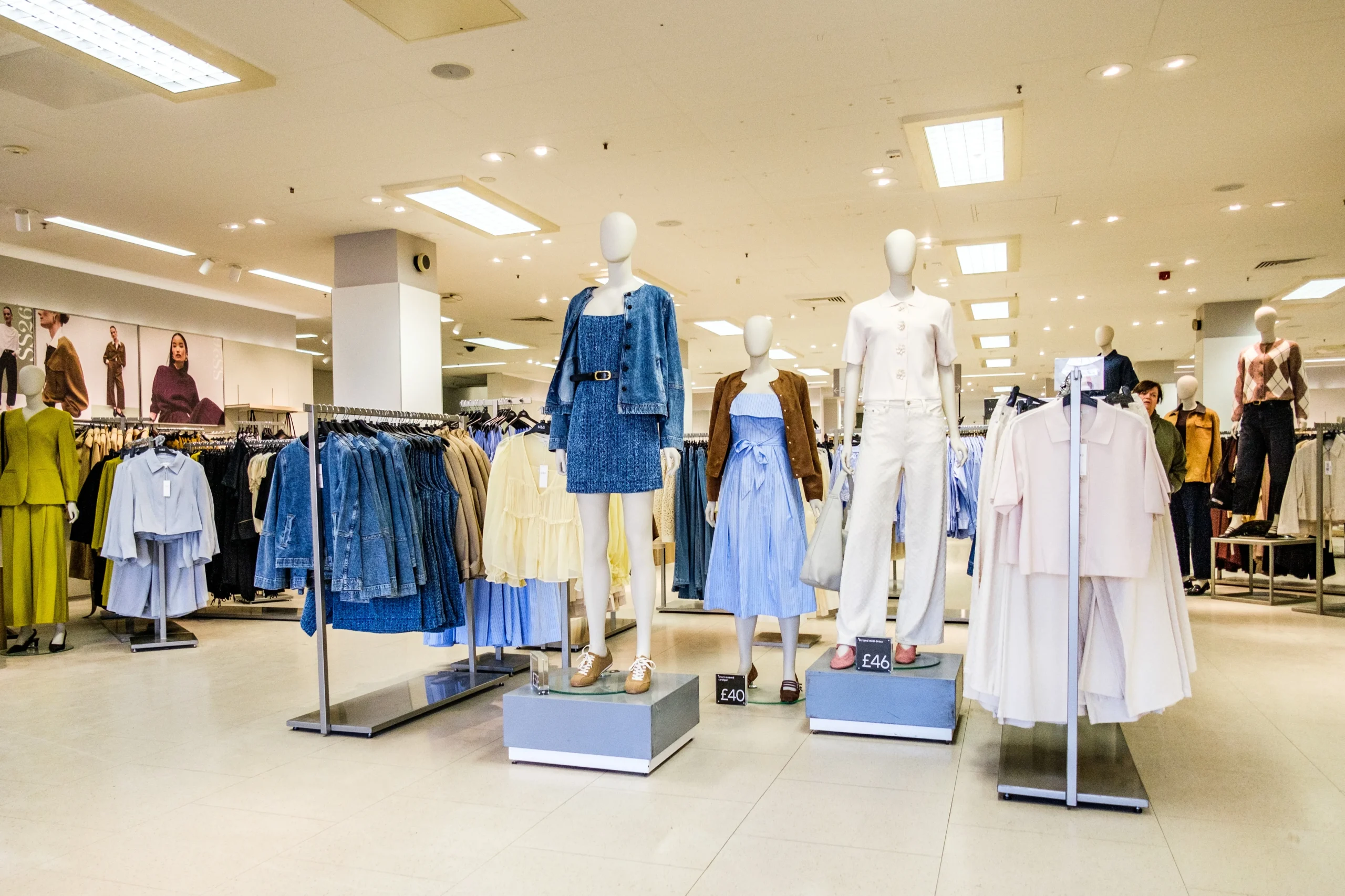 Custom Store Design Solutions_001_11zon